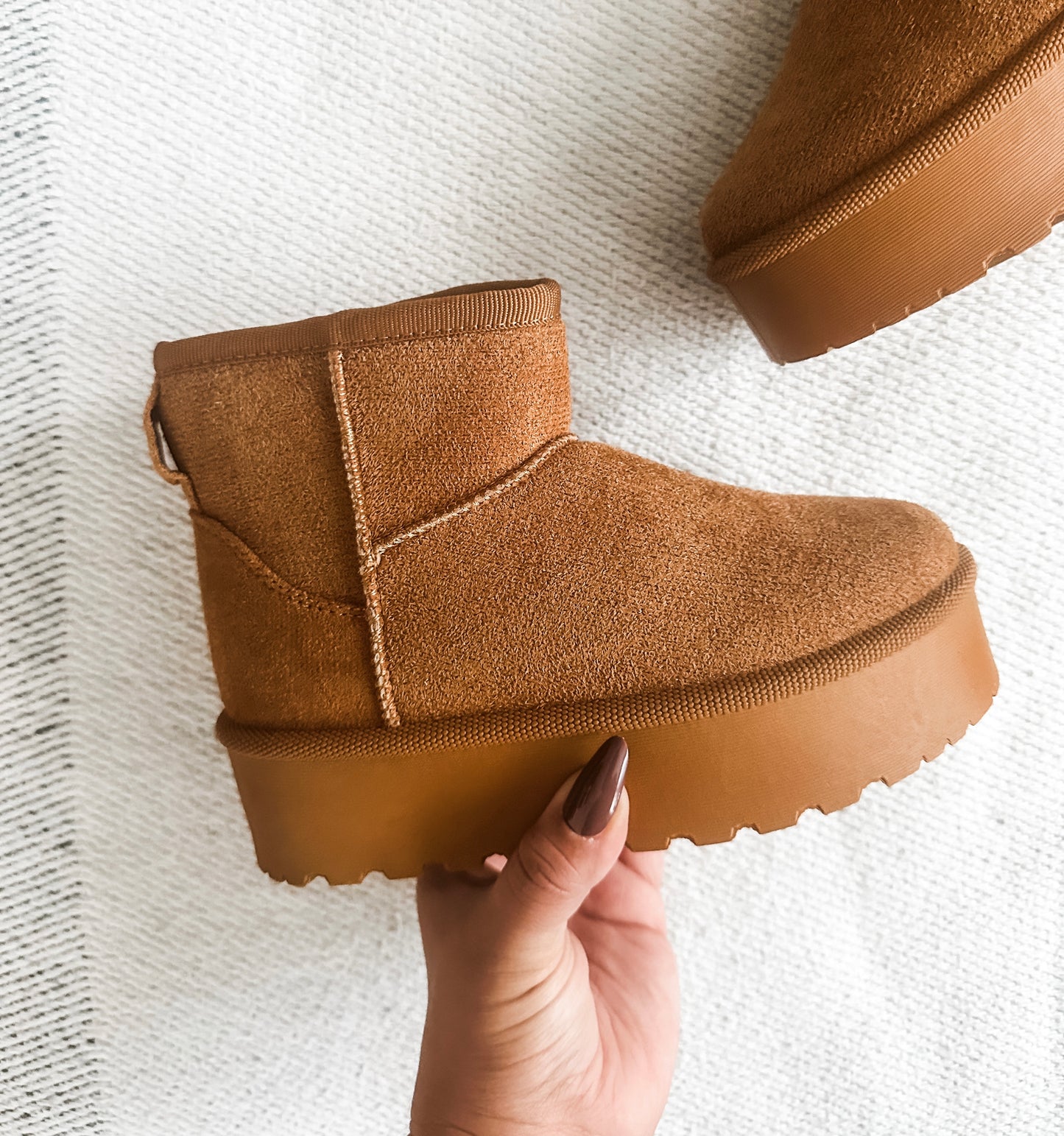 Chloe Platform Boots - Tan