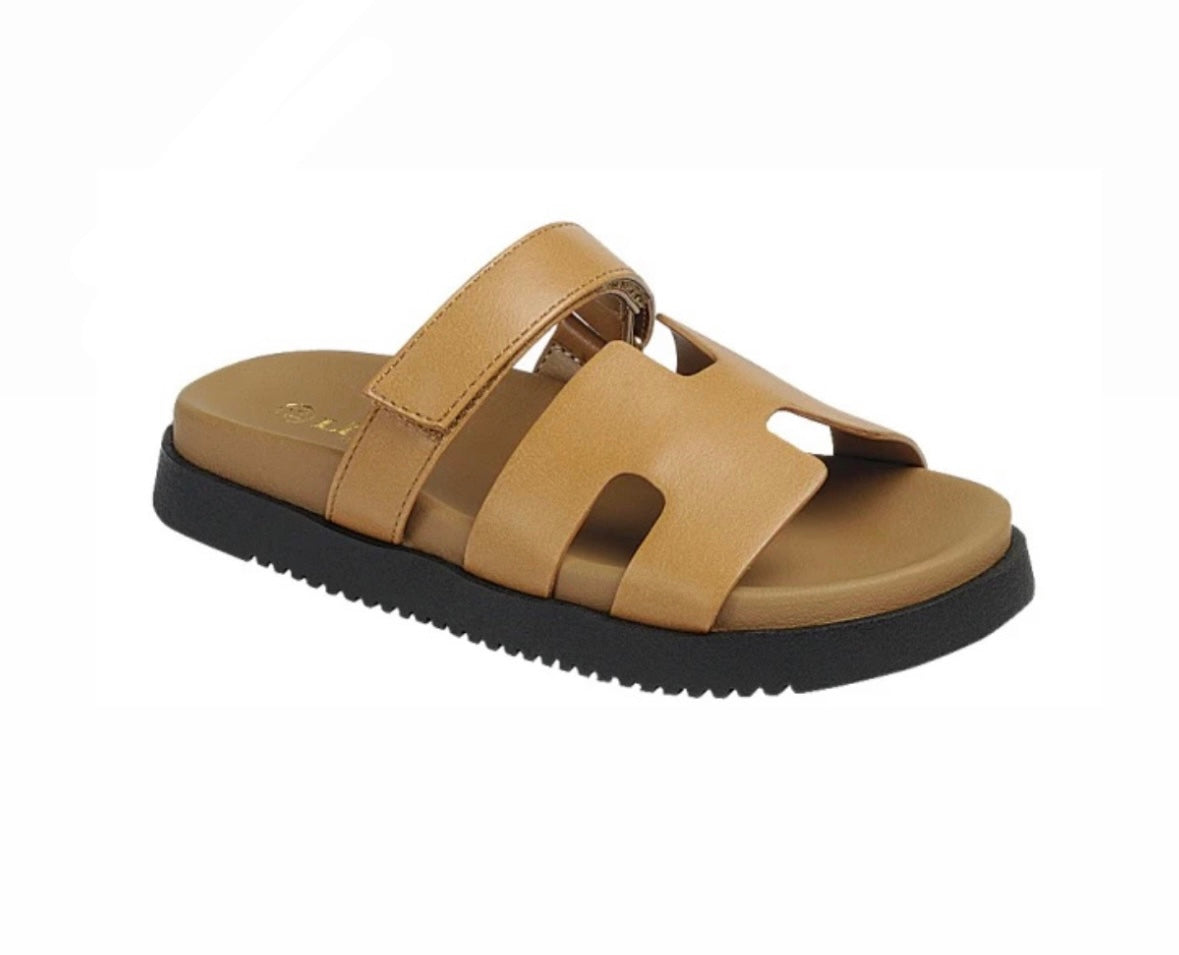 Holly Slides - Camel