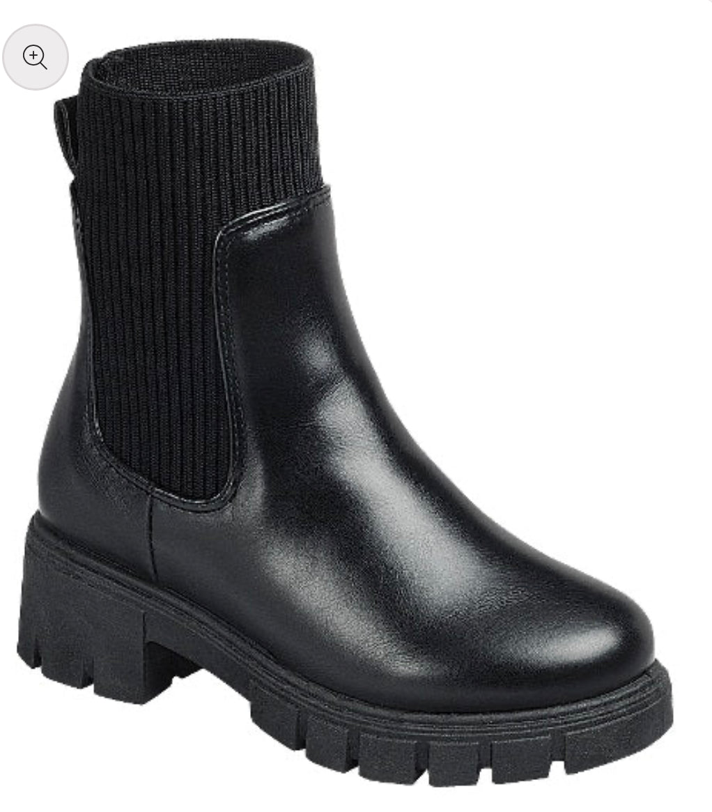 Maddie Chelsea Boots - Black