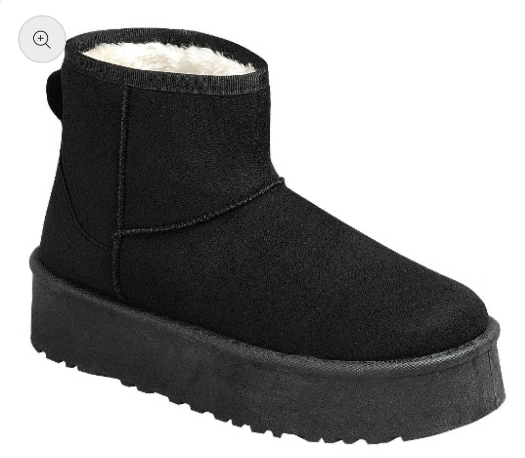 Chloe Platform Boots - Black