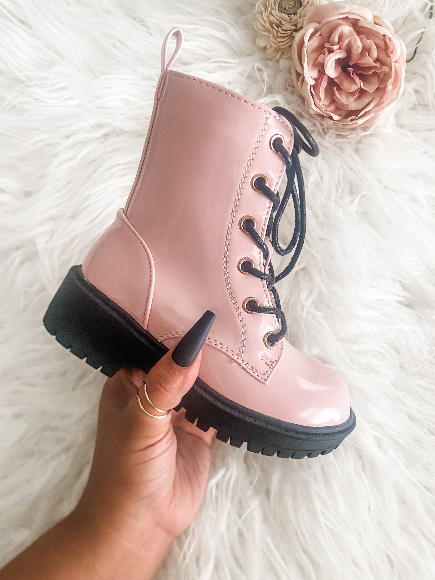 Mollyy - Patent Boots