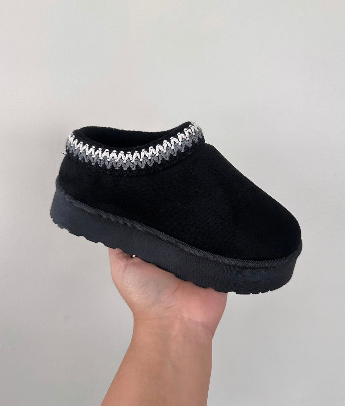 Tori Slippers - Black