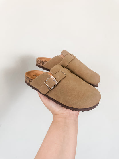 Becky Clogs - Taupe