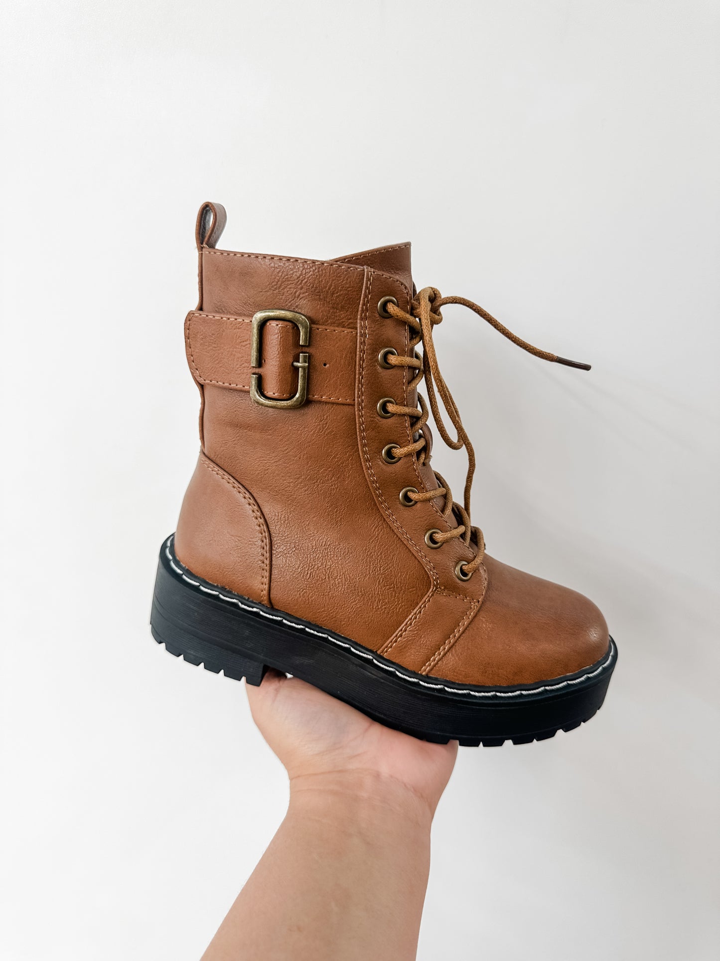 Pretty Combat Boots - Tan