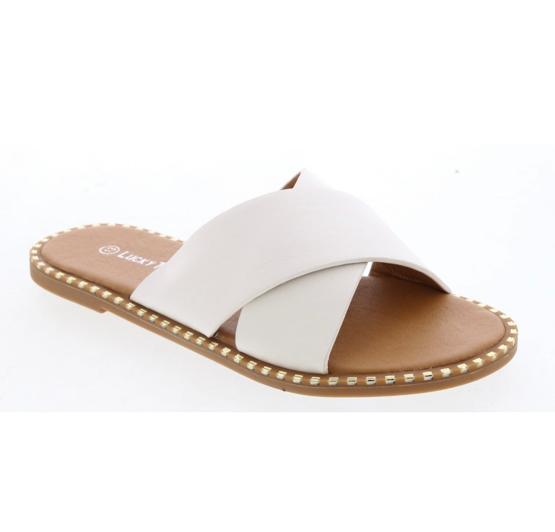 Xiomara Slides - White